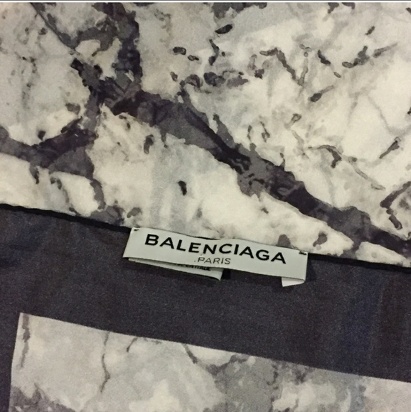 Balenciaga marble print silk scarf - Picture 3 of 6